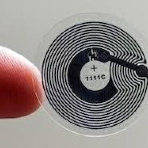 RFID and NFC1