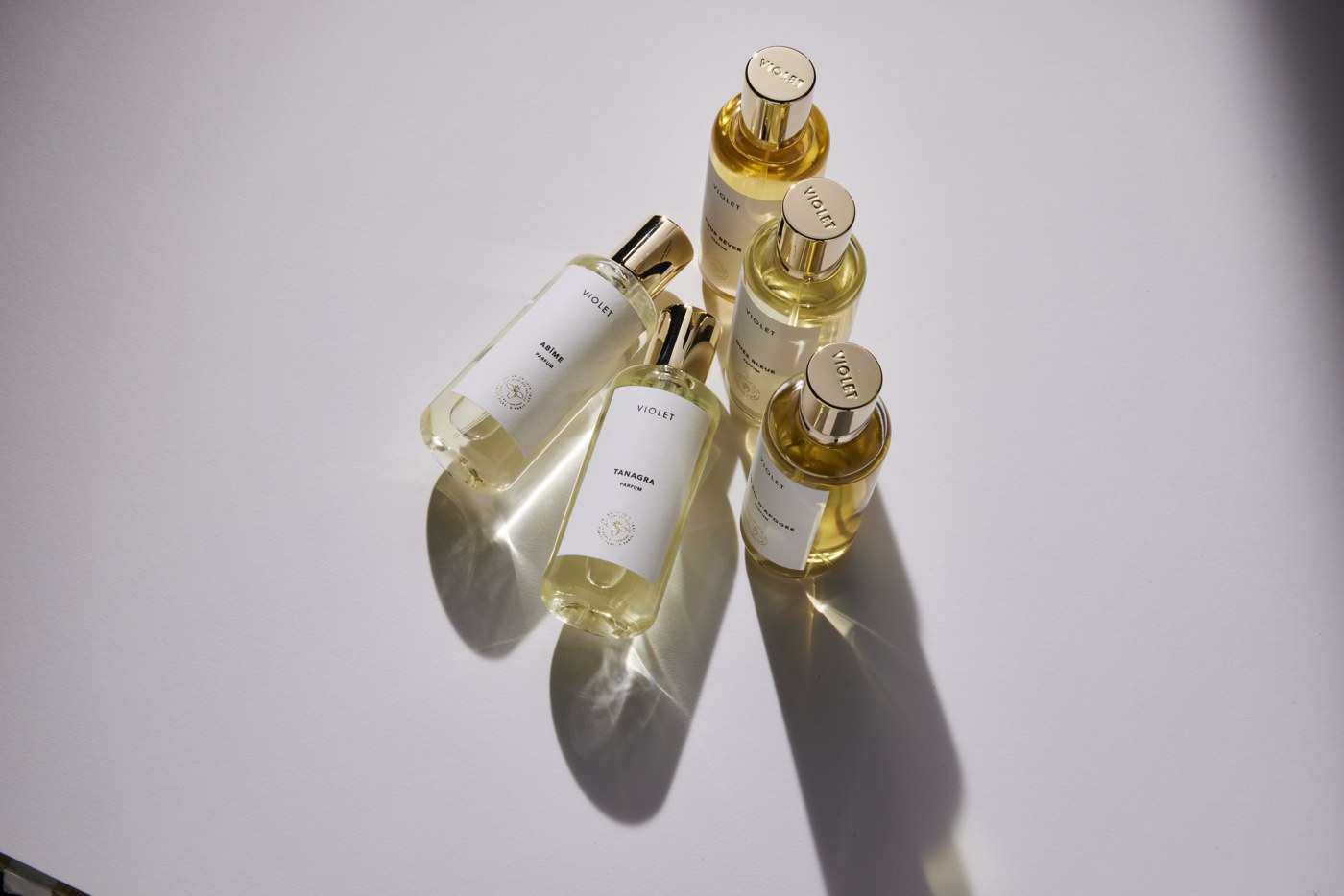 Maison Violet fragrance bottle based on the Coverpla ecoBottle