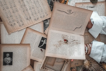 THE HISTORY OF PAPER