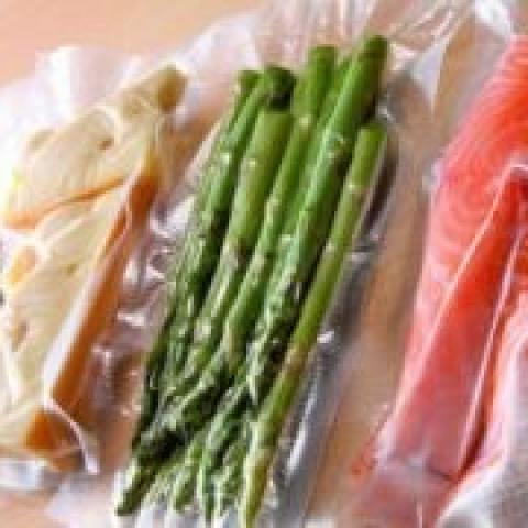 Vacuum packaging